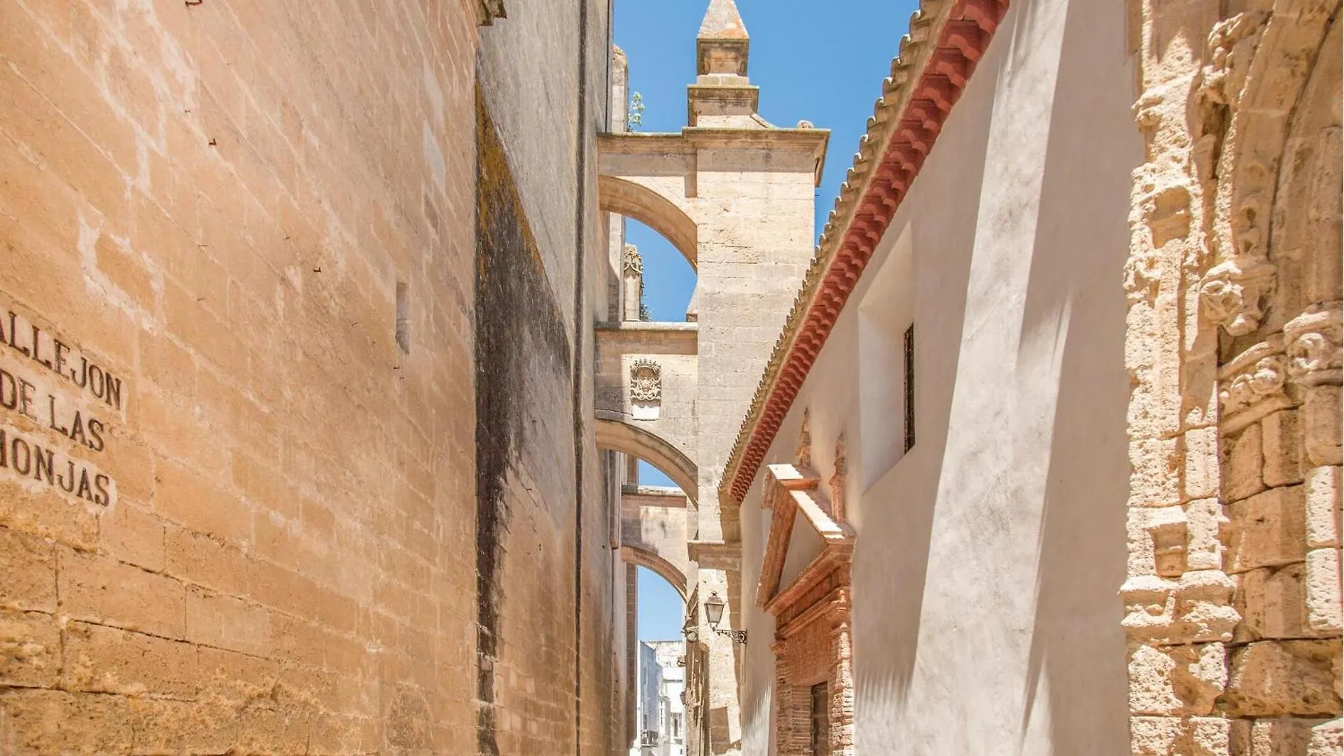 Gorgeous Apartment In Arcos De La Frontera