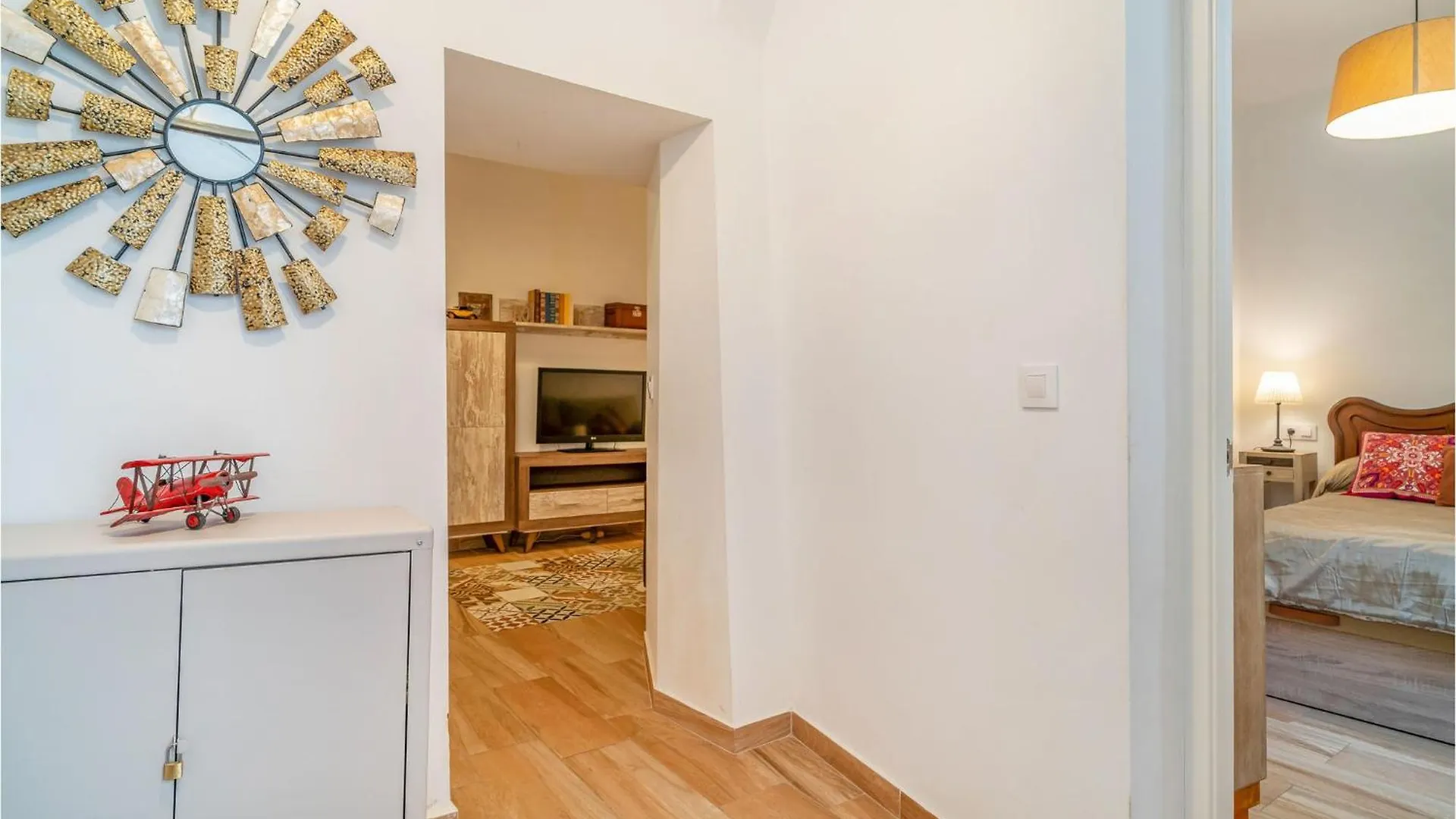 Gorgeous Apartment In Arcos De La Frontera